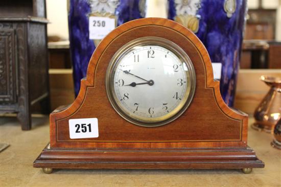 Small Edwardian mantel clock - 8 day(-)
